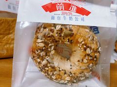 -红星前进面包牛奶公司(君太店)
