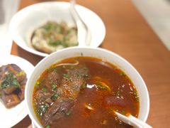 红烧牛肉汤面-鼎泰丰(德基广场店)