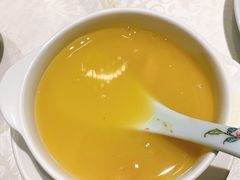 浓汤花胶鸡汤-维园悦谱·海派家常菜(乌鲁木齐南路店)