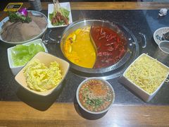 -蓉城老院十一年川味老火锅(中南店)