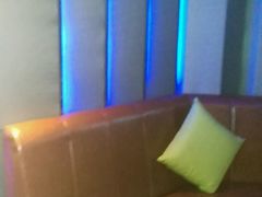 -泡沫BUbbLE量贩式KTV(金沙江路店)