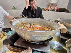 -刘姐啤酒鱼民族演艺餐厅(阳朔美食抗战路店)