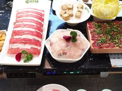 龙利鱼-鲜货俚·现切牛肉·野生菌原生态火锅(西城永捷生活广场店)