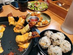 -肥肥虾庄·金牌油焖大虾(杨园滨江时代walk店)