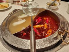 牛油麻辣鸳鸯锅-左庭右院鲜牛肉火锅(长泰广场店)
