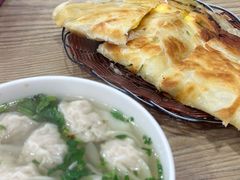 -石门侯·石门馄饨侯(革新北街店)