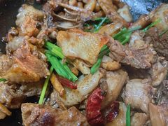 招牌砂锅鸡-柴火农家饭(遇龙河店)