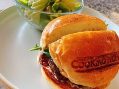 鹅肝牛肉汉堡-Cooking Man(中懋天地店)