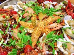 -老东镇啤酒屋海鲜加工·蒸汽海鲜·海鲜烧烤(台东店)