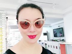 -目艮眼镜SHOWROOM(品牌集合店)