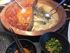 -锅说大脸毛肚重庆老火锅(佐阾店)