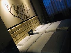 -昆明朗威酒店(昆明站火车站双桥夜市风情街店)