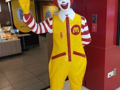 -麦当劳(沙河店)