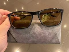 -爱视眸Eyeblling眼镜·依视路·蔡司镜片折扣店(百联南方商城购物中心)