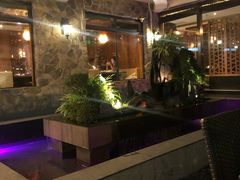 -辉哥火锅(虹桥路店)