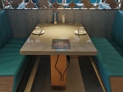 靠窗位-半天妖烤鱼(海那城店)