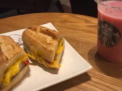 -星巴克(延吉百利城店)