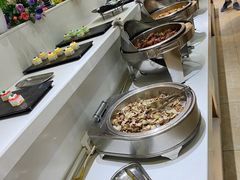 自助取餐区-泉福居酱骨头自助广场(南大街商业步行街店)