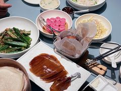 -小大董·烤鸭(观景餐厅·南京西路店)