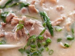 -洲心街道青联村镜记烧肉