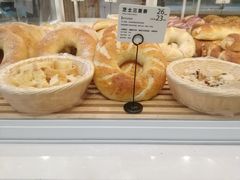 -焙丽拾光(麦凯乐直营店)