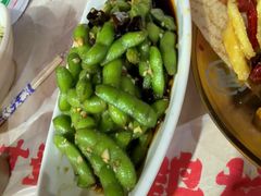-肥肥虾庄·金牌油焖大虾(汉街SKP店)