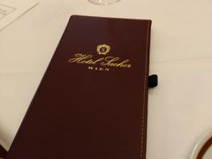 -Cafe Sacher(WIEN)