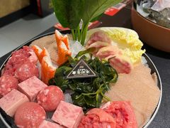-大牛寿喜烧·和牛放题(香港广场店)