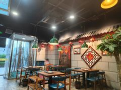 -超越炭火牛蛙火锅鸡(河东店)
