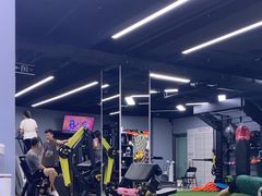 -即刻健身馆(对外经贸店)