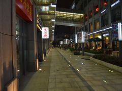 -丽丰购物中心·停车场