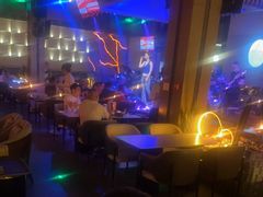 -洛缦音乐餐厅(工业展览馆万象城店)