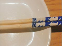 -西街夜油条·麻团包乌饭