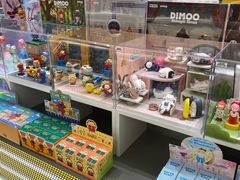 -泡泡玛特POPMART(杭州乐堤港店)