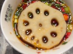 -禄婶鸡煲·打边炉