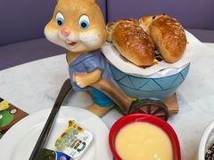 -水桶王国主题餐厅·聚会·生日派对·亲子活动·家庭套餐(亚龙湾希尔顿店)