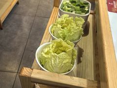 -鲁员外地锅鸡地锅鱼(古墩路店)