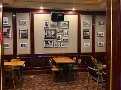 -麦落精酿啤酒餐吧(先农大院店)