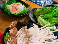 -湊湊火锅·茶憩(东城万达店)