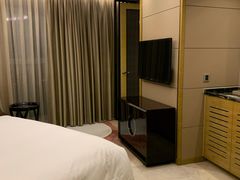 -无锡新湖铂尔曼大酒店