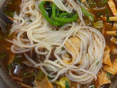 -柳州肥姨妈大骨螺蛳粉(曹路店)