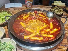 -四小区火锅·巷子里的重庆火锅(花照壁店)