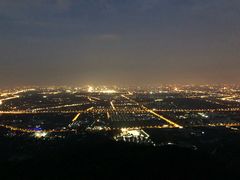 -鬼笑石后山停车场