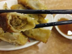 -小姜锅贴(凤凰街店)