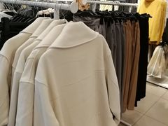 -H&M(鹏欣水游城店)