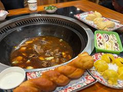 -粘豆包铁锅炖二部(温泉街店)
