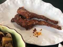 兔腿-忘忧草融合私房菜(红鼎国际店)