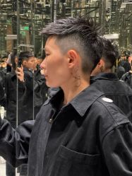 -越域刺青