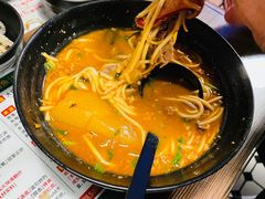 -肥汁米蘭香港米线(宁波路总店)