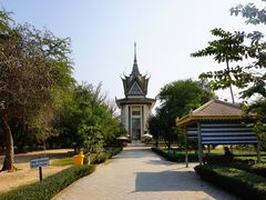 -吐斯廉屠杀博物馆